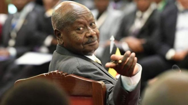 Rais wa Uganda Museveni anakanusha kwamba Bobi Wine amejeruhiwa